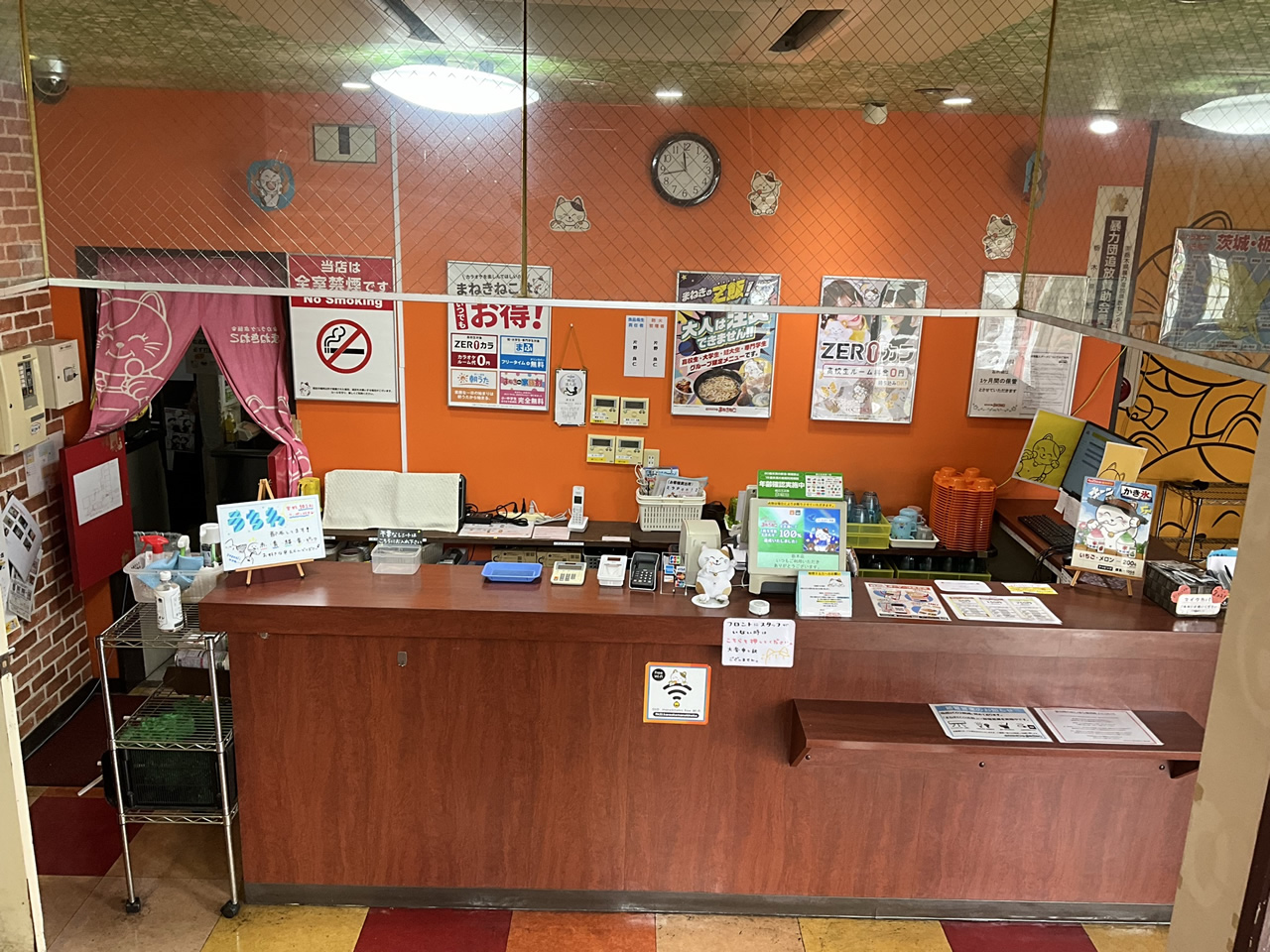 カラオケまねきねこ栃木店フロント