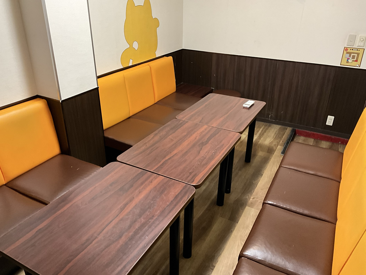 カラオケまねきねこ船橋咲が丘店ルーム