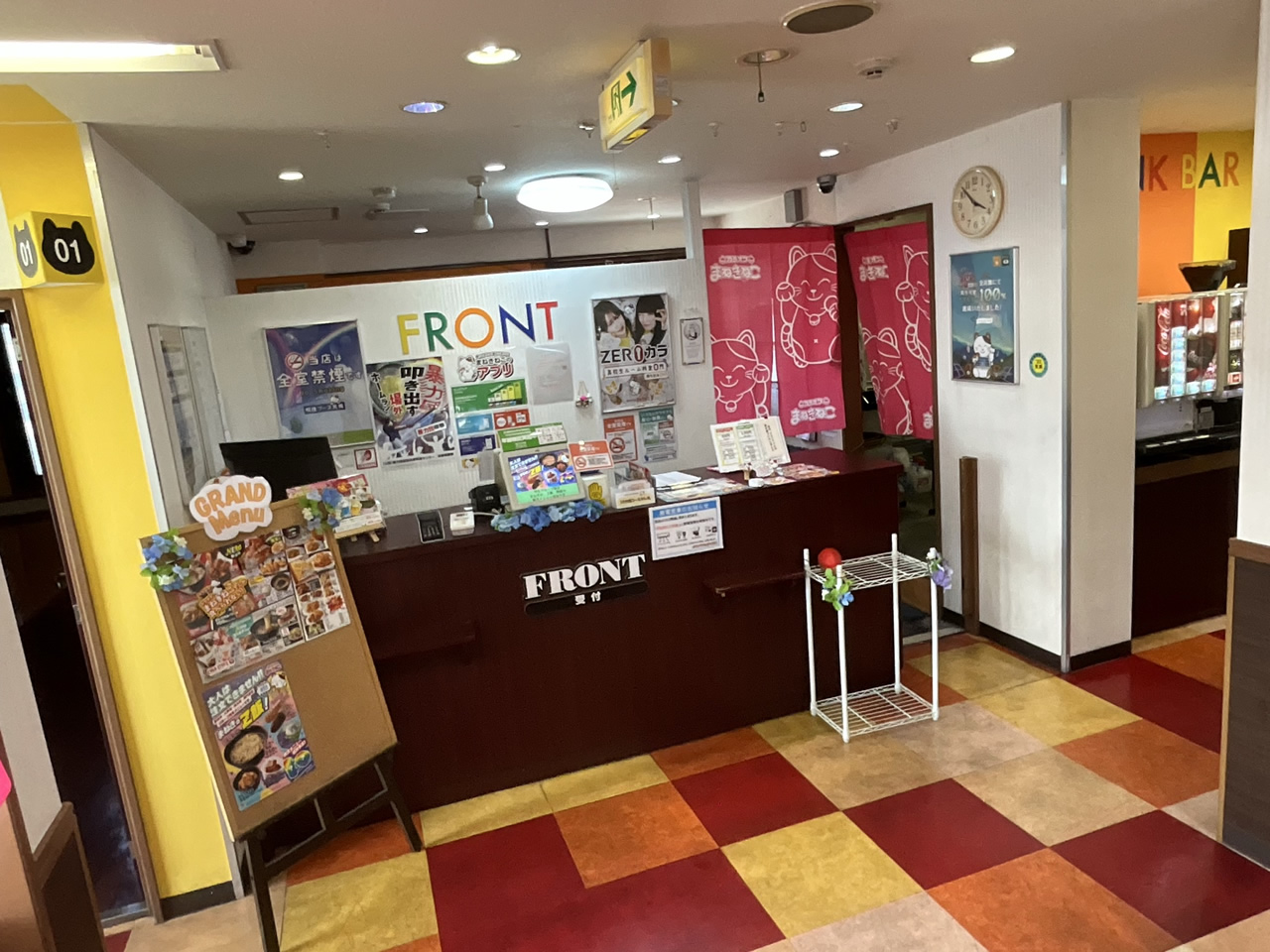 カラオケまねきねこ明石魚住店フロント