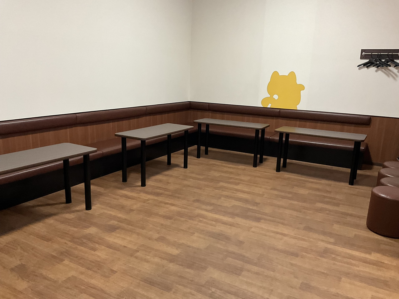 カラオケまねきねこ岡谷店ルーム
