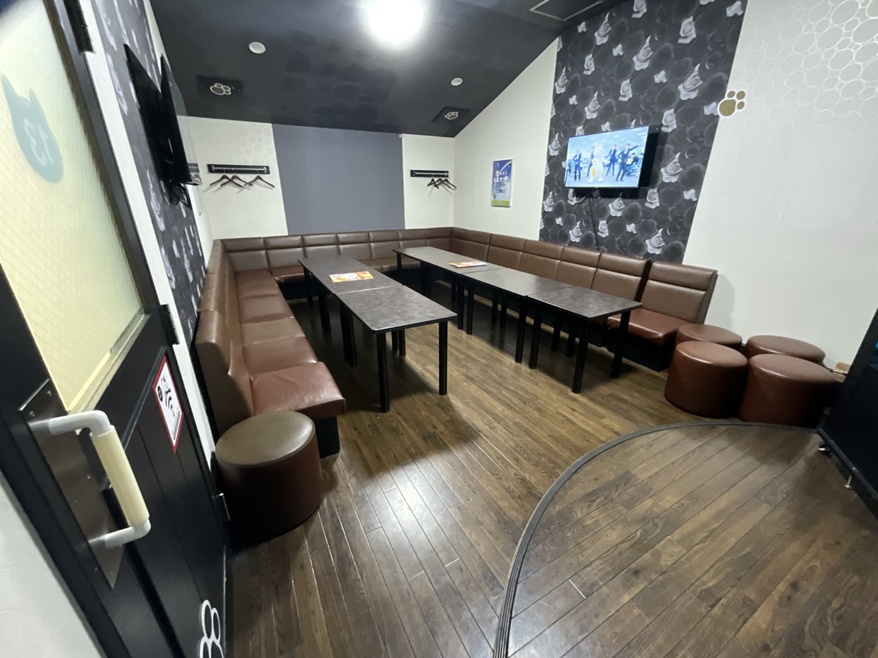 カラオケまねきねこ沼津バイパス店ルーム