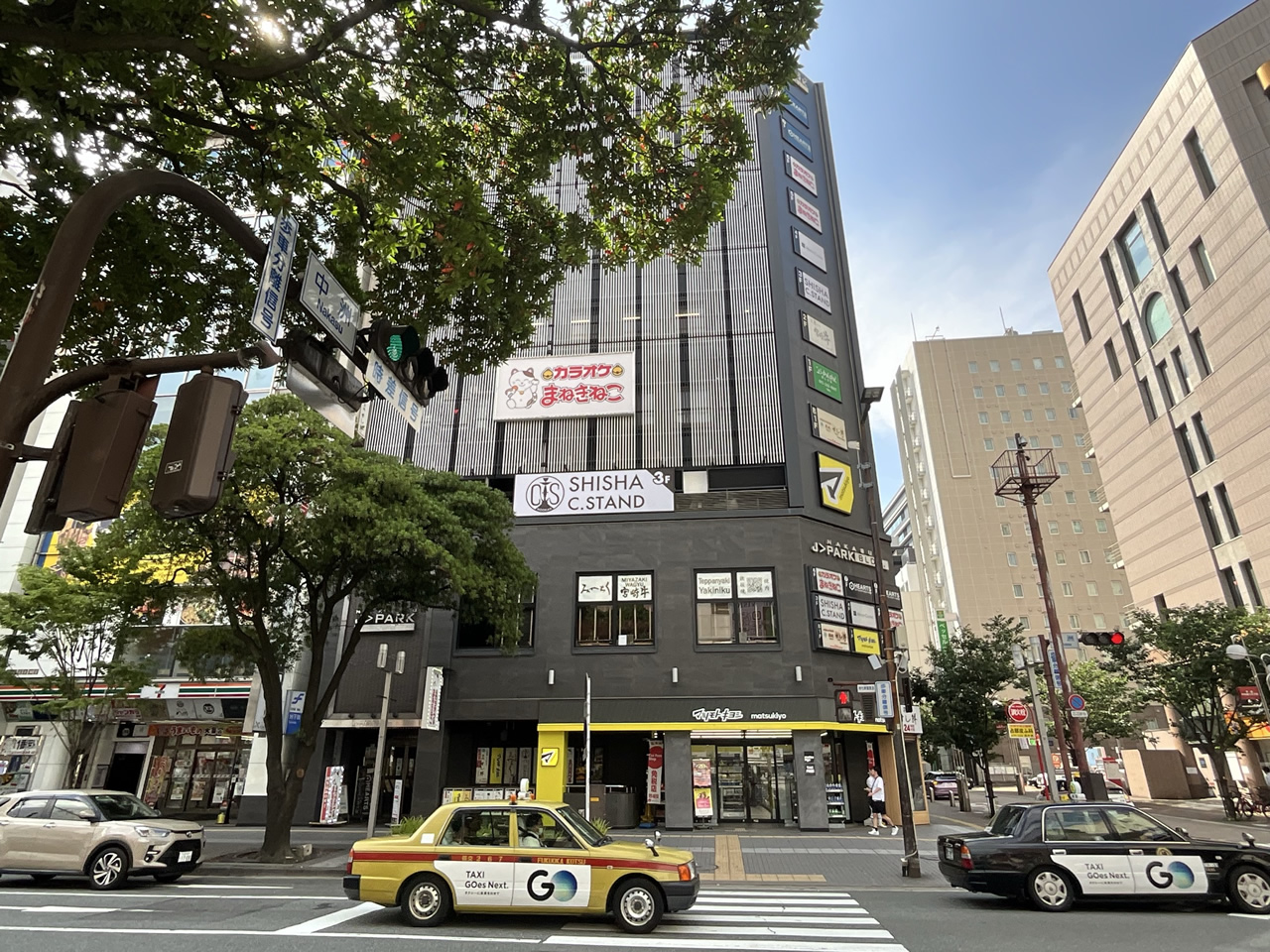 カラオケまねきねこ中洲川端駅前店外観