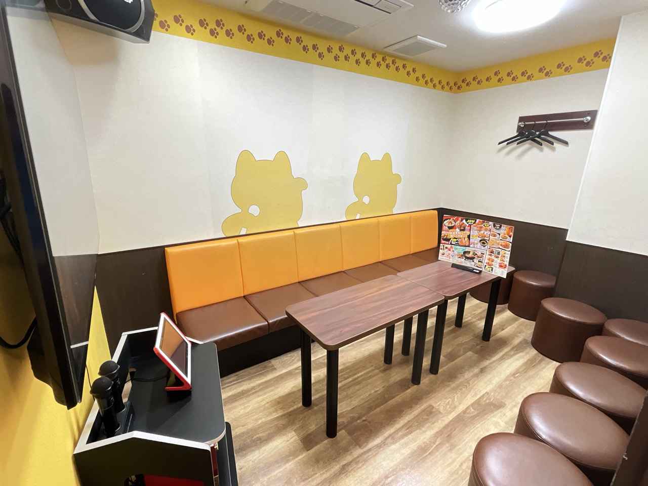 カラオケまねきねこ下北沢店ルーム