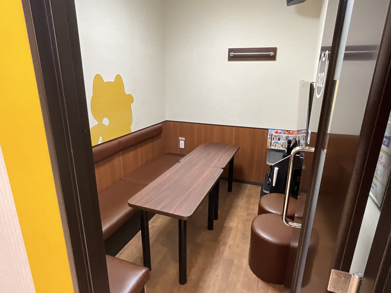 カラオケまねきねこサンキタ通り2号店ルーム