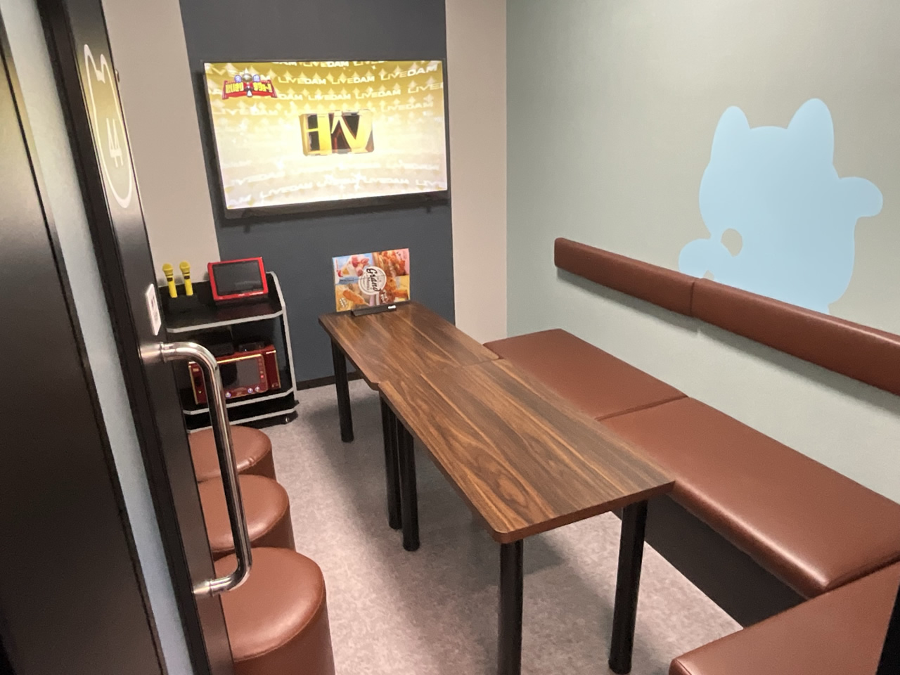 カラオケまねきねこ道頓堀店ルーム