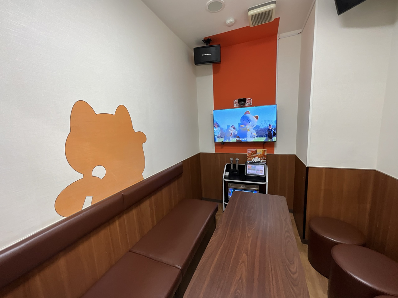 カラオケまねきねこ新宿歌舞伎町中央店ルーム
