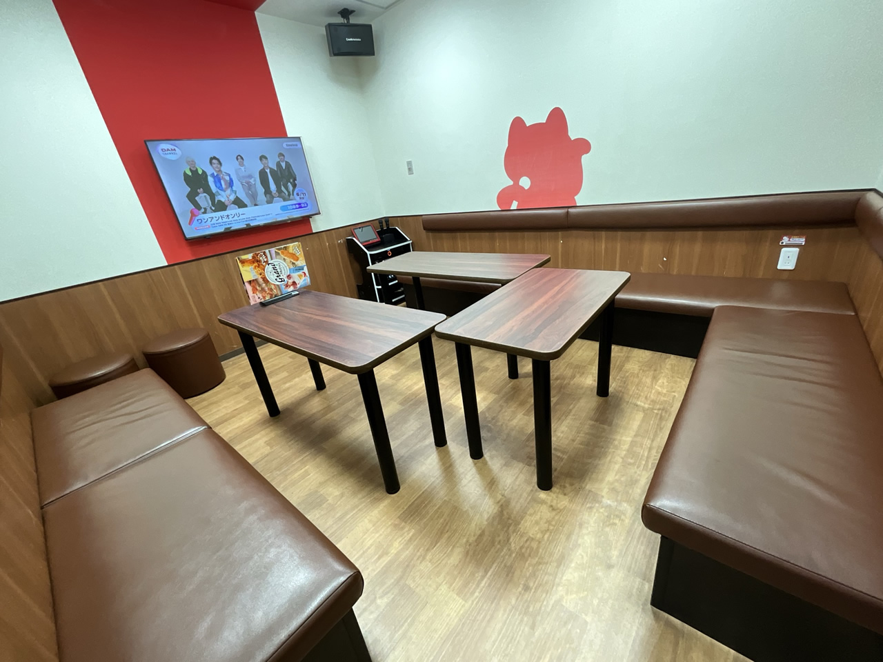 カラオケまねきねこ浜松有楽街店ルーム