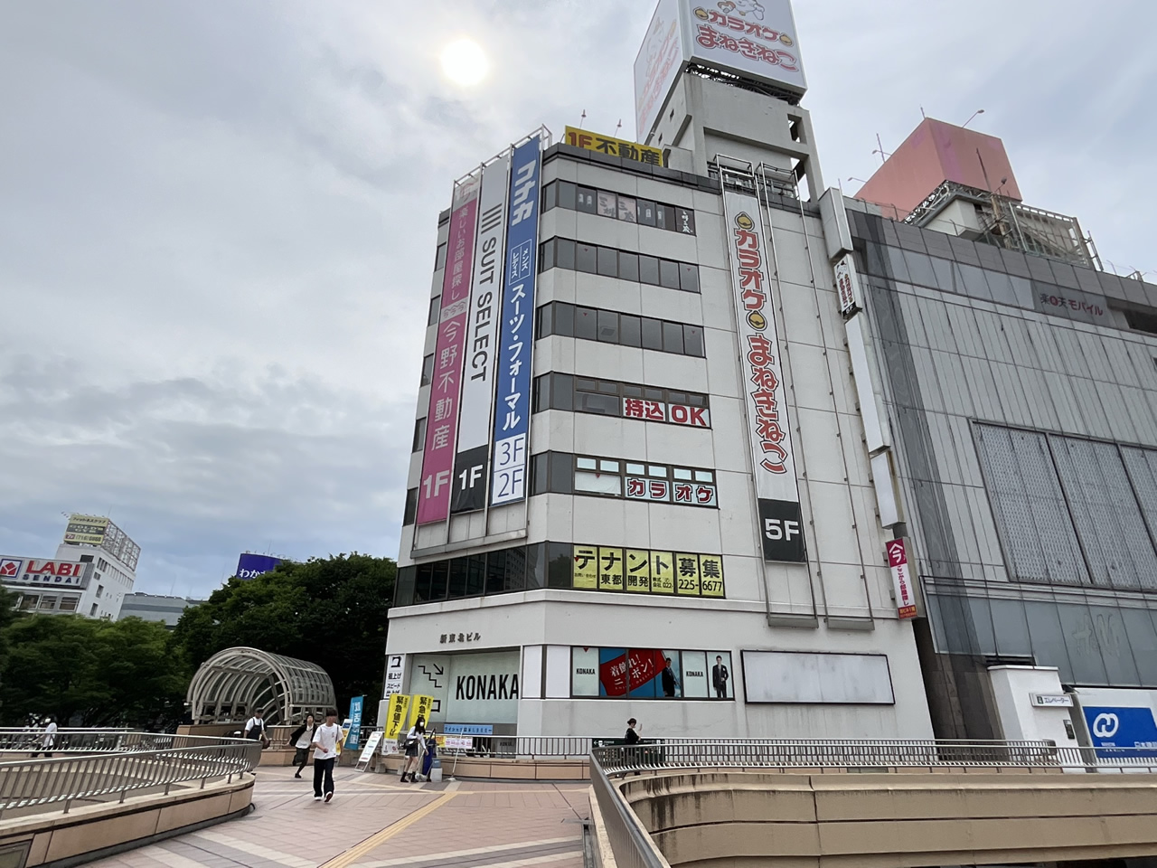 カラオケまねきねこ仙台西口駅前店外観
