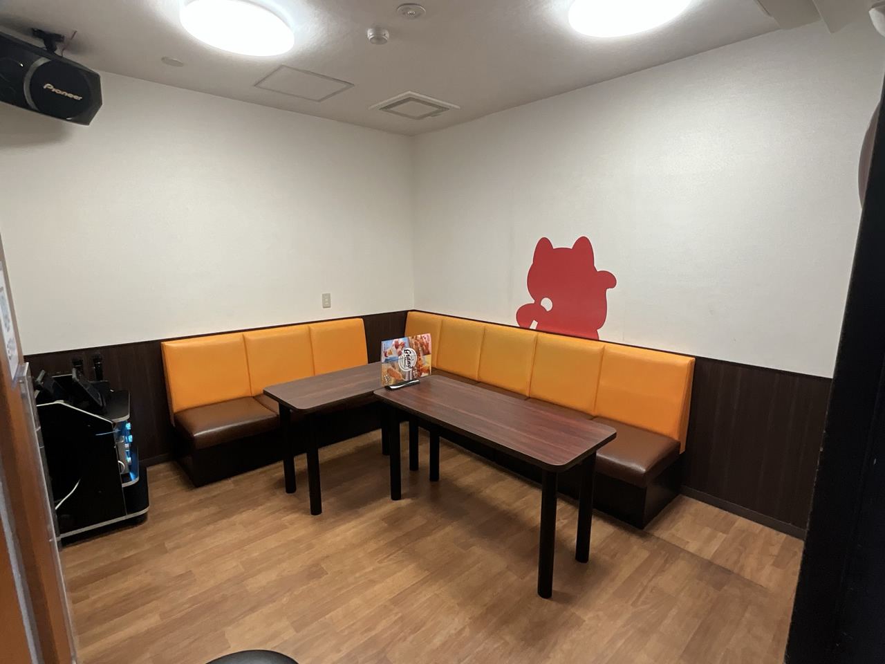 カラオケまねきねこ松本駅前店ルーム