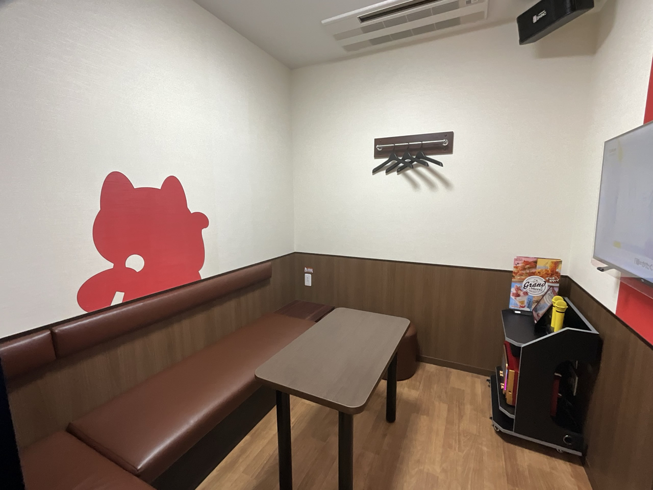カラオケまねきねこ新宿東口店ルーム
