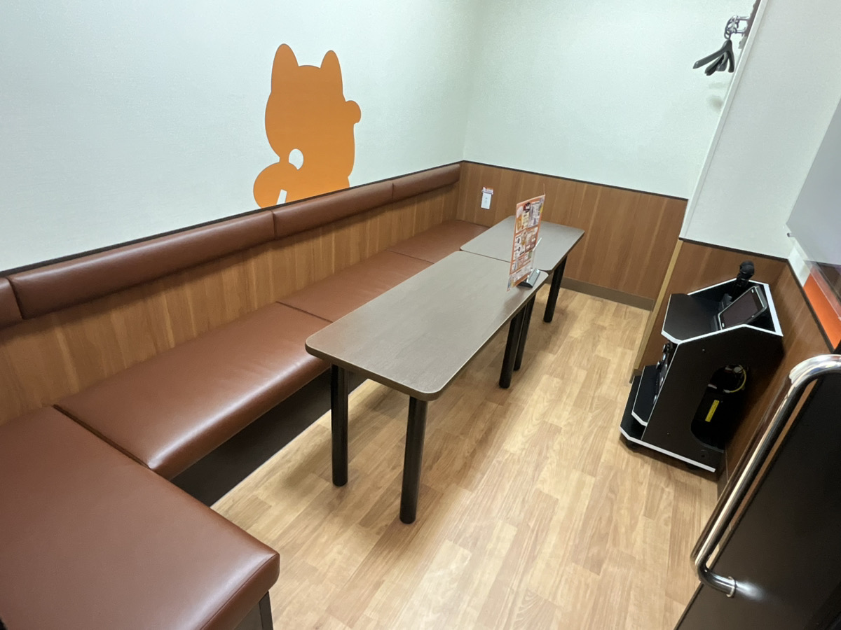 カラオケまねきねこ海老名駅前店ルーム